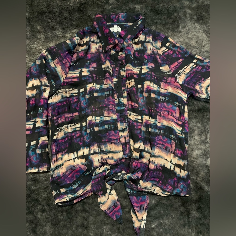 Blouse , Good condition - Picture 2 of 5